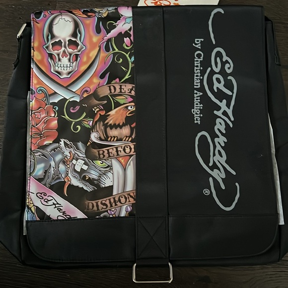 Brand New Messenger Bag! - Picture 2 of 12